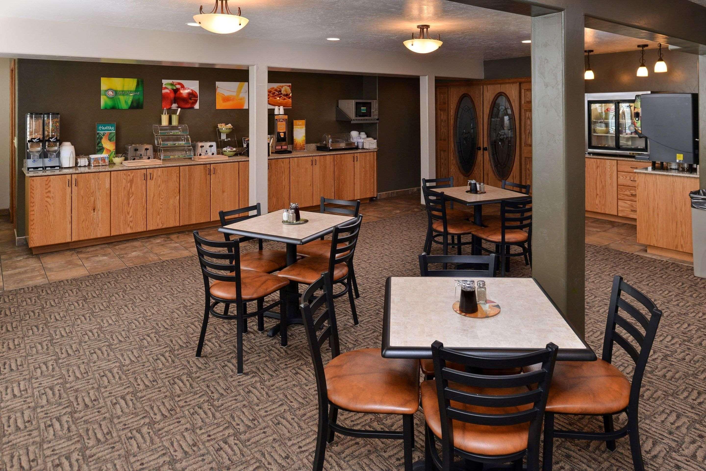 Quality Inn Vernal near Dinosaur National Monument Esterno foto